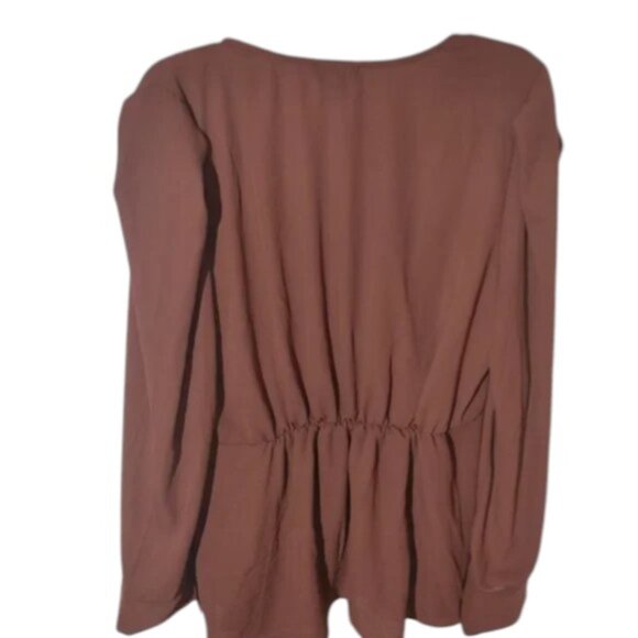 Le Château Women’s Blouse Rust Brown Wrap Front Long Sleeve Top Size M - Picture 8 of 8